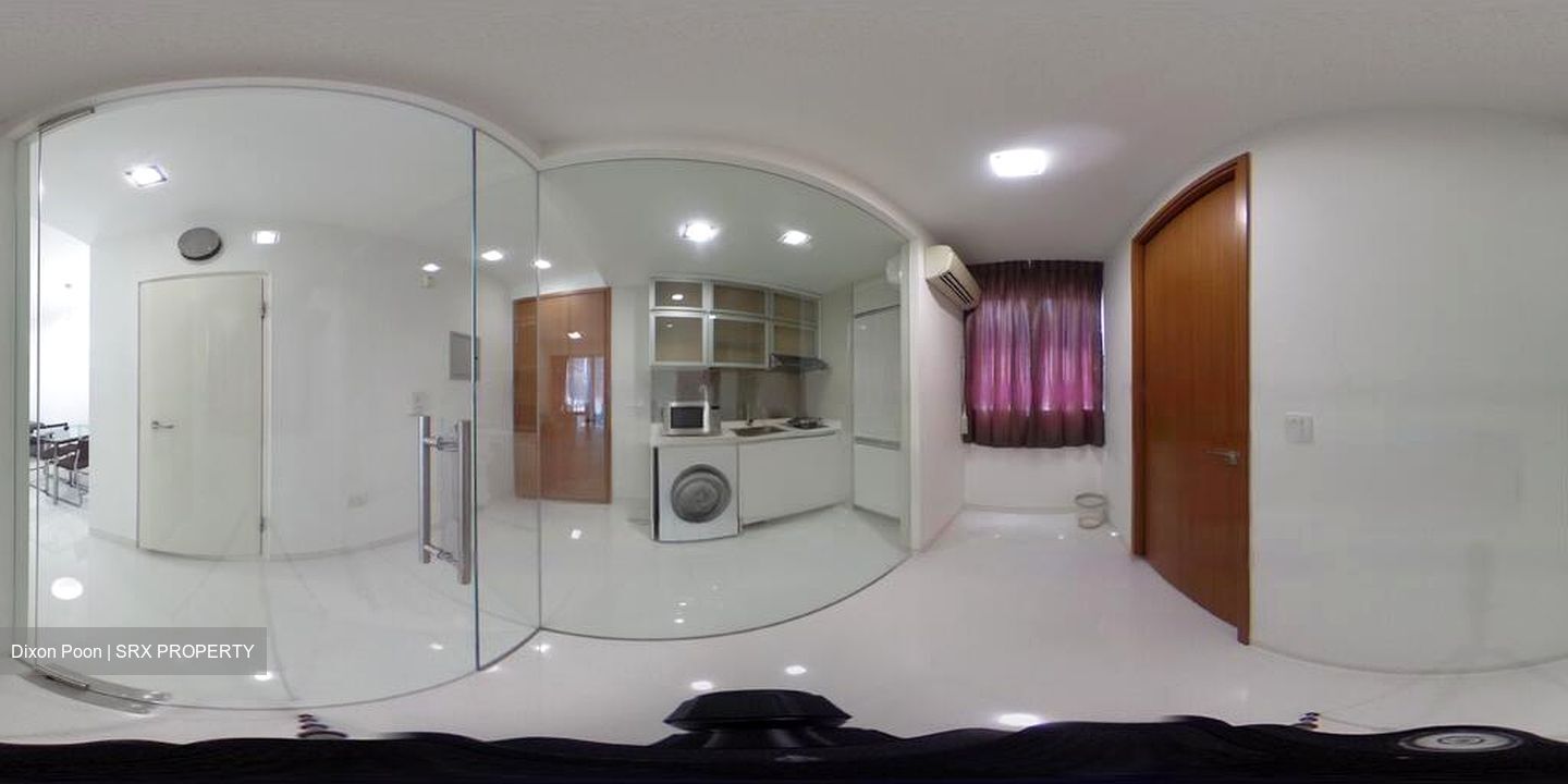 RV Suites (D10), Apartment #460625531